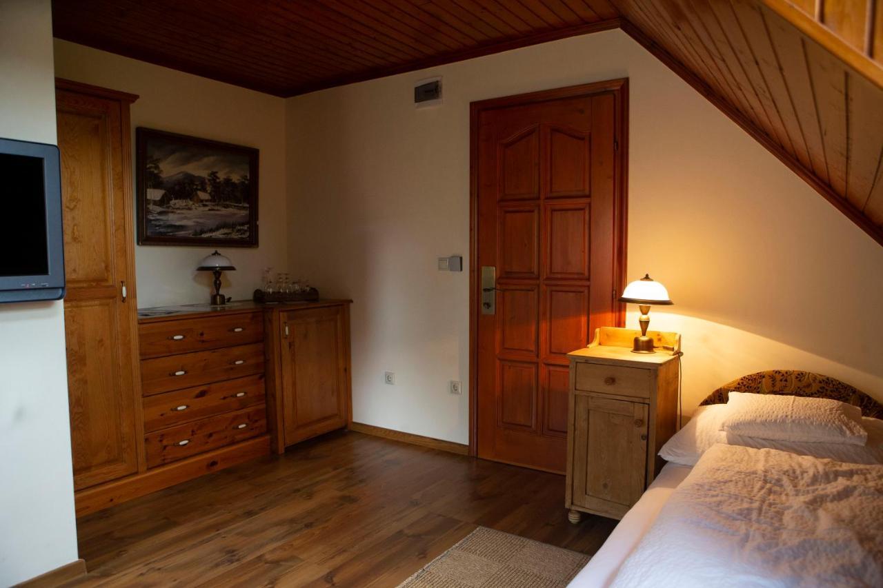Hotel Sarok Vendeghaz Villány Exteriér fotografie