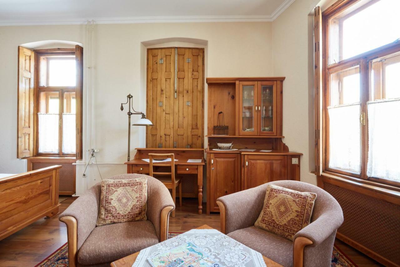 Hotel Sarok Vendeghaz Villány Exteriér fotografie